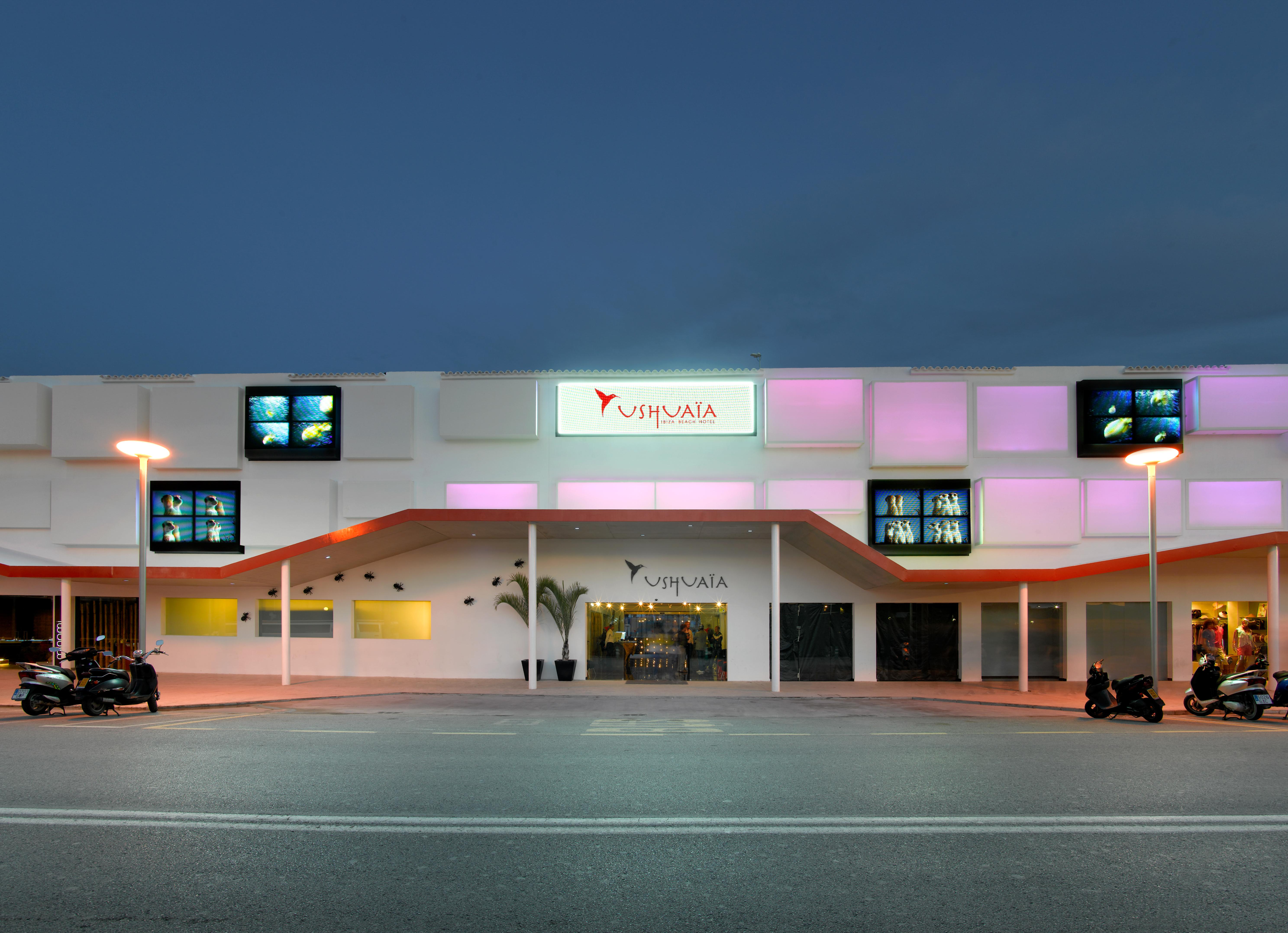 The Unexpected Ibiza Hotel - Ushuaia Club Entrance Included (Adults Only) Playa d'en Bossa Esterno foto Yuppala