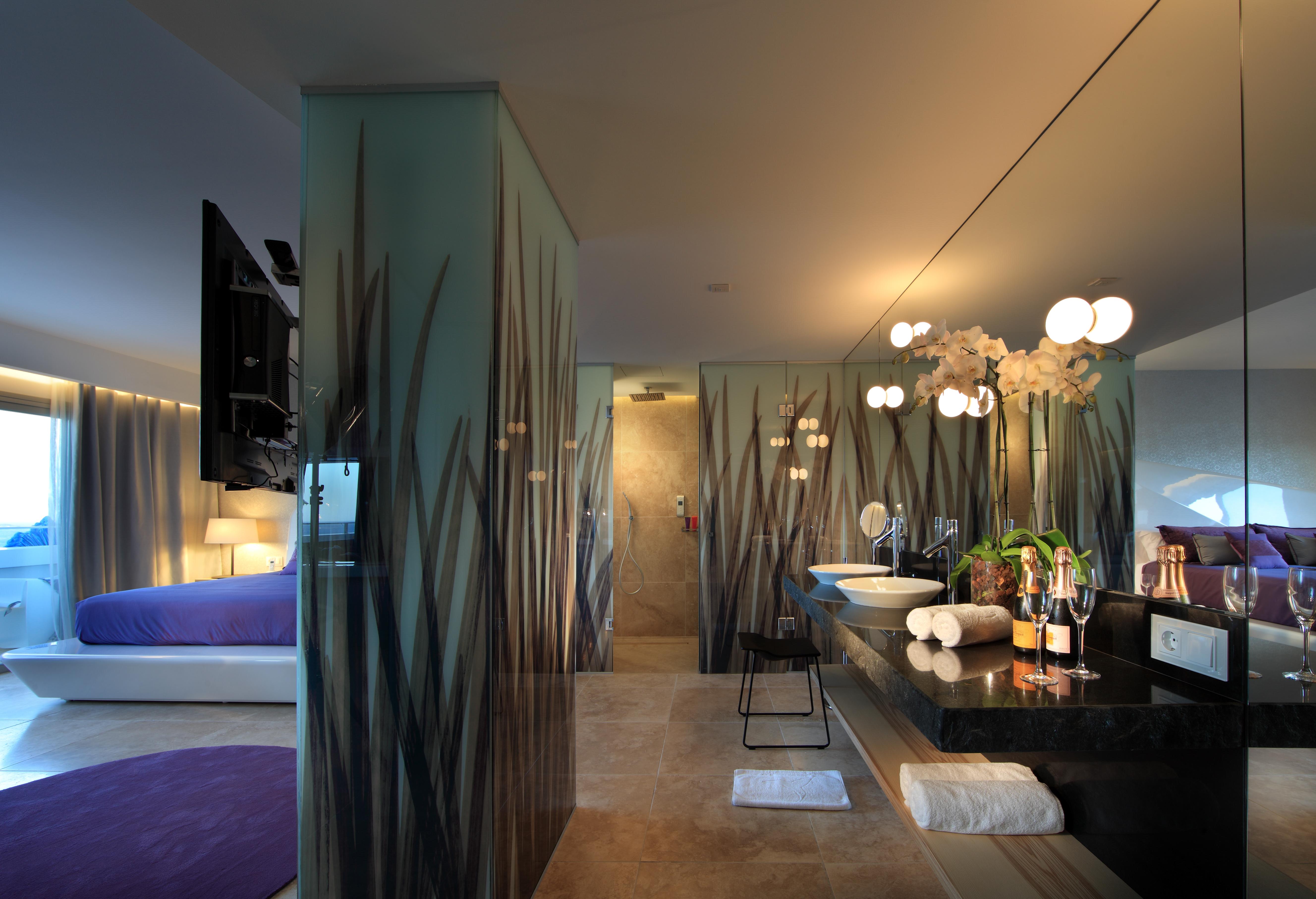 The Unexpected Ibiza Hotel - Ushuaia Club Entrance Included (Adults Only) Playa d'en Bossa Esterno foto A suite at the Mandarin Oriental, Munich