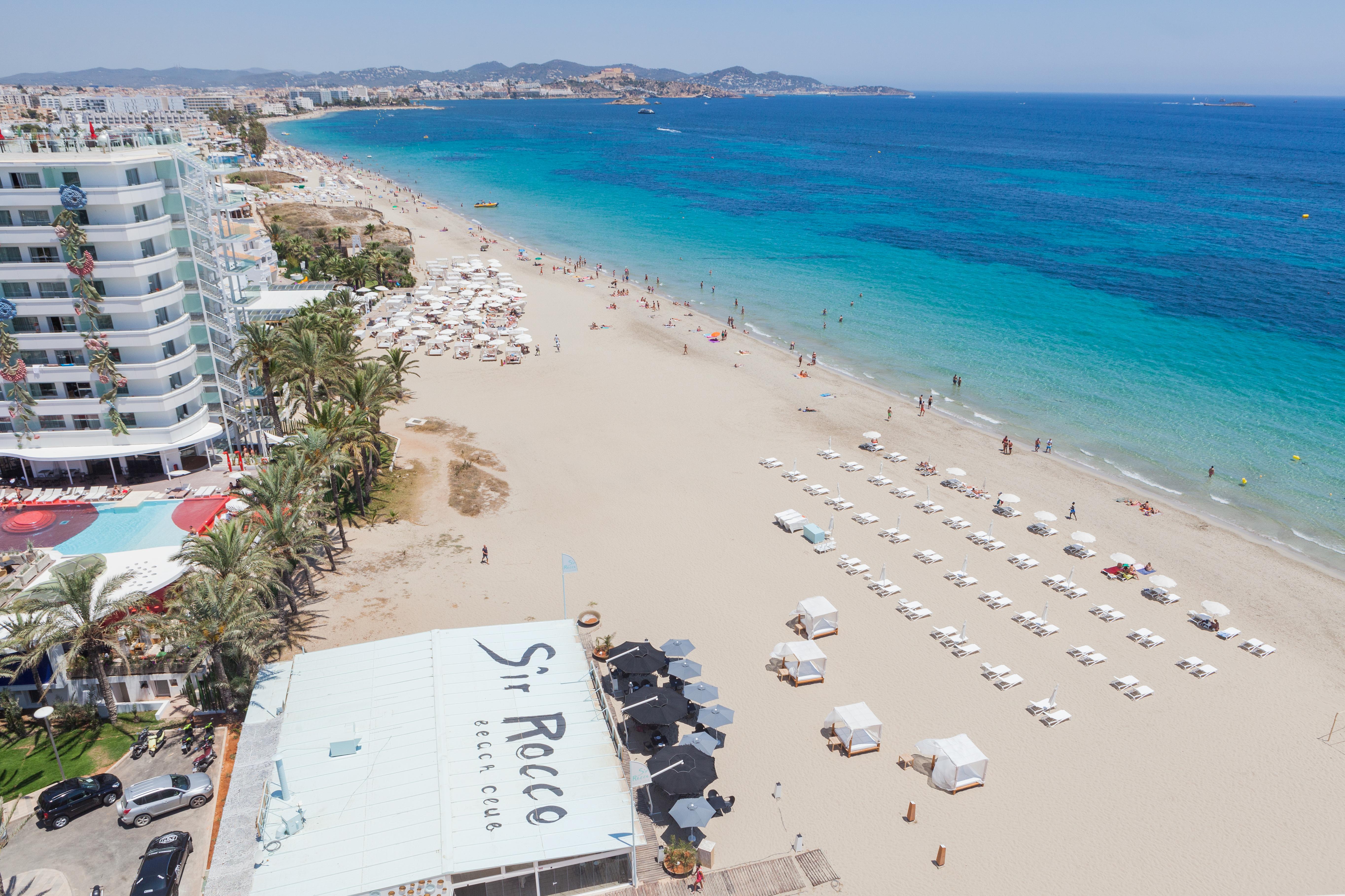 The Unexpected Ibiza Hotel - Ushuaia Club Entrance Included (Adults Only) Playa d'en Bossa Esterno foto Aerial view of the beach