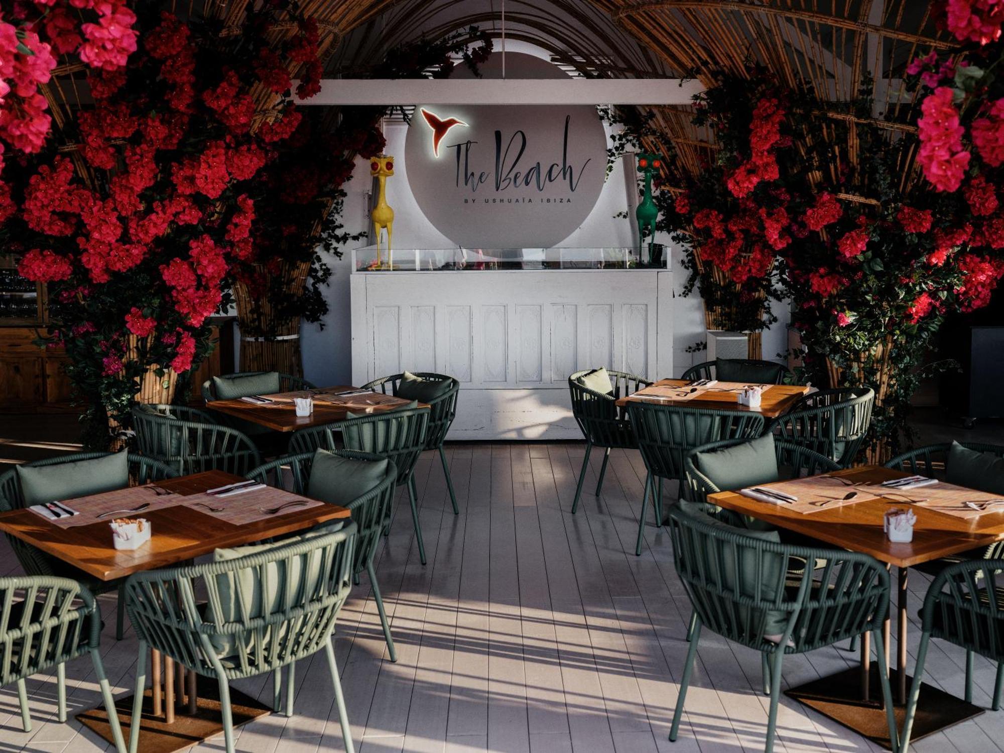The Unexpected Ibiza Hotel - Ushuaia Club Entrance Included (Adults Only) Playa d'en Bossa Esterno foto The Red