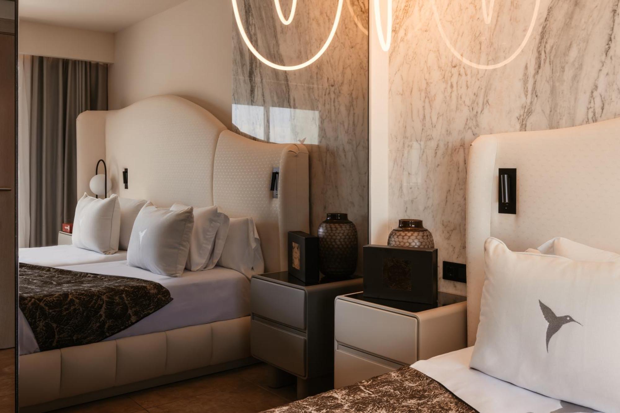 The Unexpected Ibiza Hotel - Ushuaia Club Entrance Included (Adults Only) Playa d'en Bossa Esterno foto