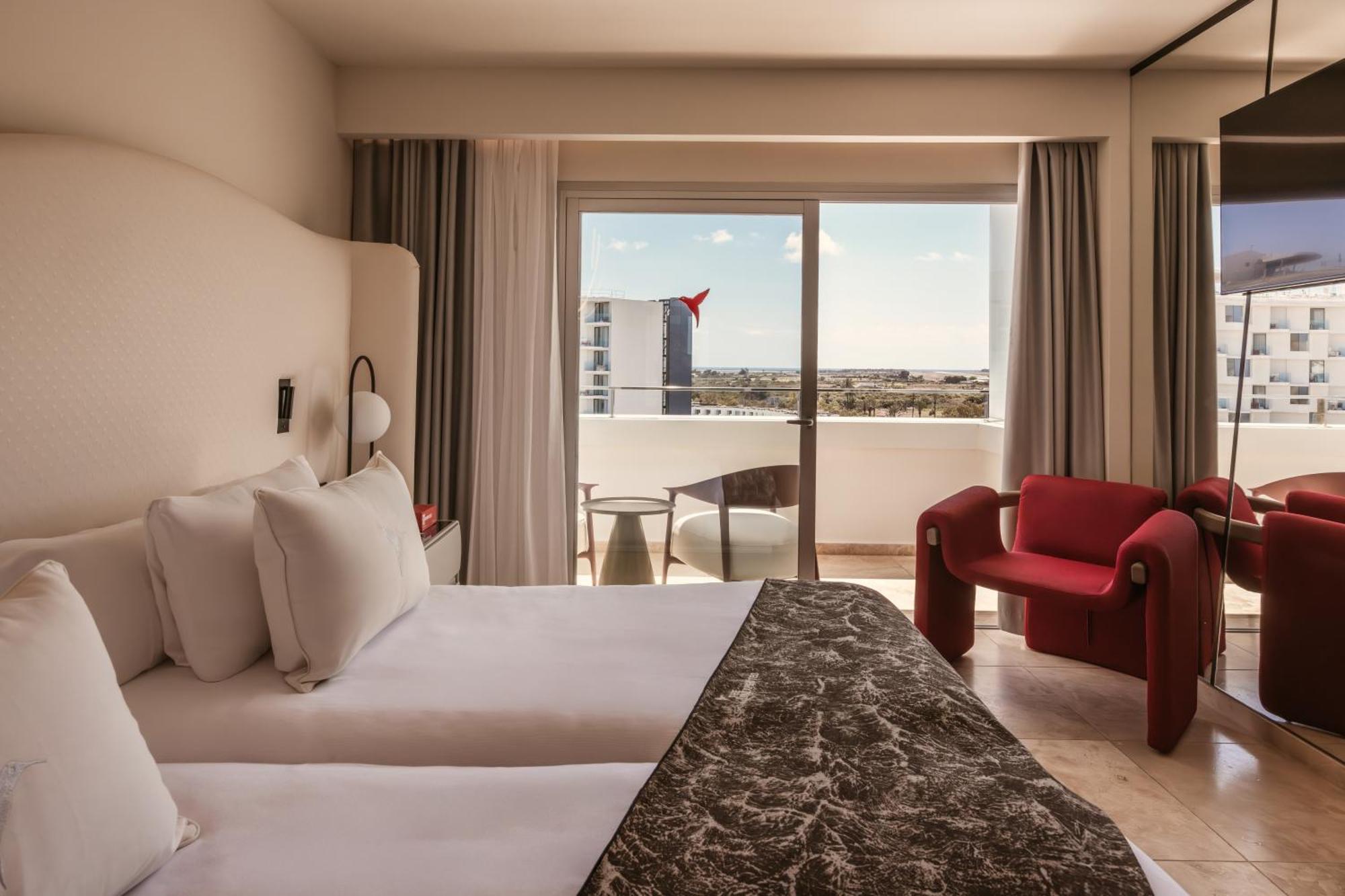 The Unexpected Ibiza Hotel - Ushuaia Club Entrance Included (Adults Only) Playa d'en Bossa Esterno foto